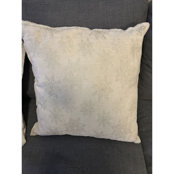 Set Of Two Cream And Gold Snowflake Pillows 20” Square - Picture 1 of 8